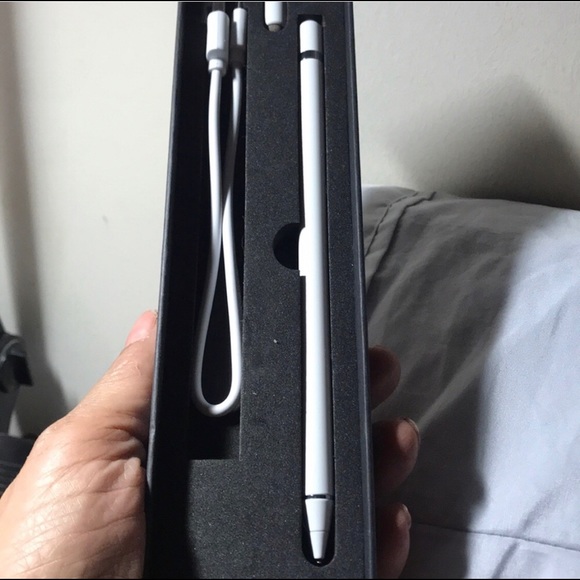 Other - Electronic stylus pen for use with an IPad